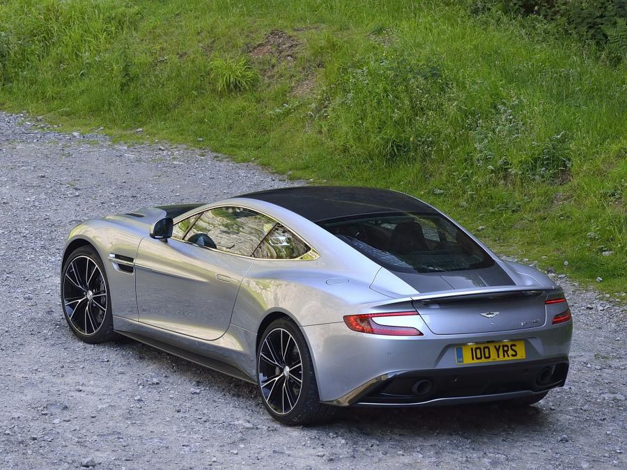  Aston Martin Vanquish Centenary Edition 2013 года  (UK) (фото 8 из 13)